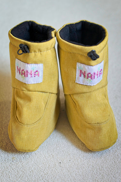 babywearing boots