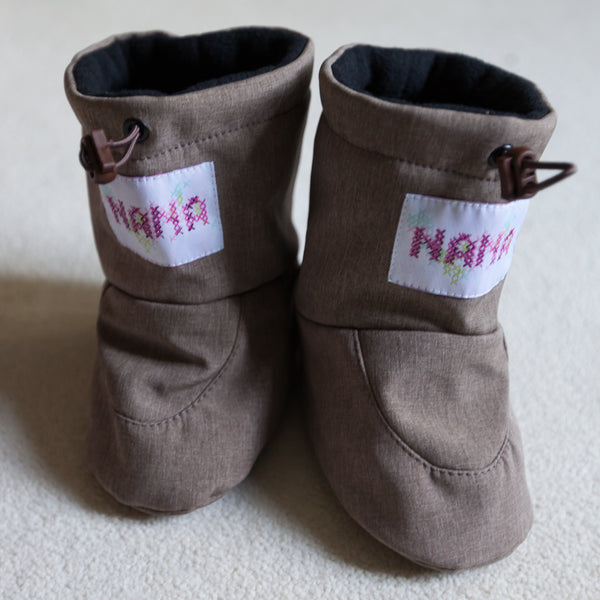 babywearing boots